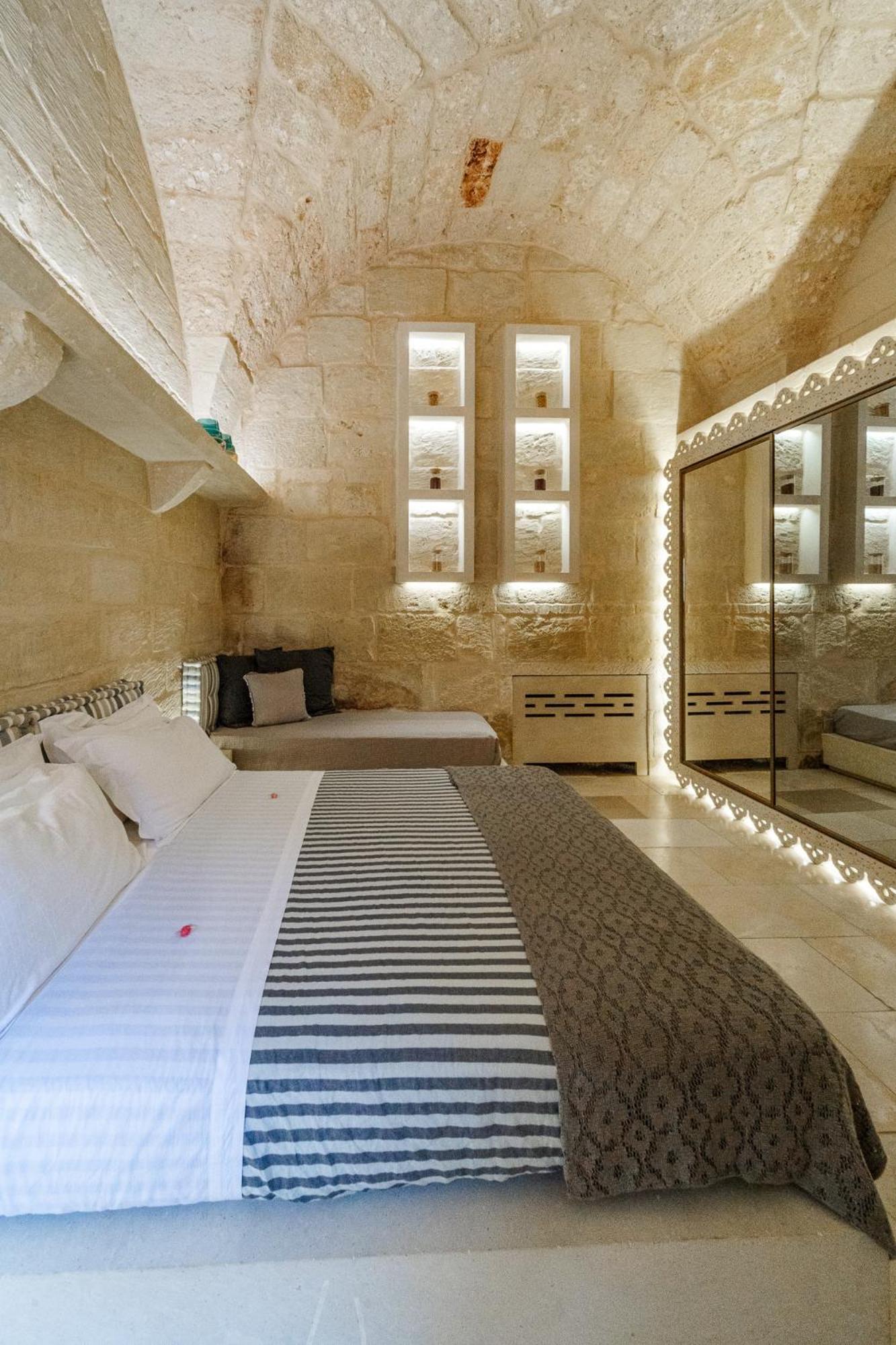 Corte Dei Granai Meeting & Spa - Raro Rooms Collection 말리에 외부 사진
